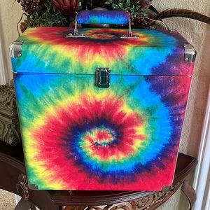 Victrola tie dye record trunk